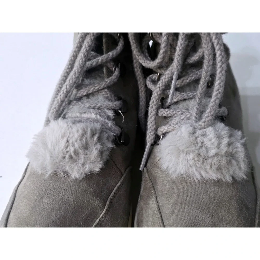 Madden Girl Womens Grey Faux Suede Faux Fur Trim Hidden Wedge Sneaker Boots 8.5